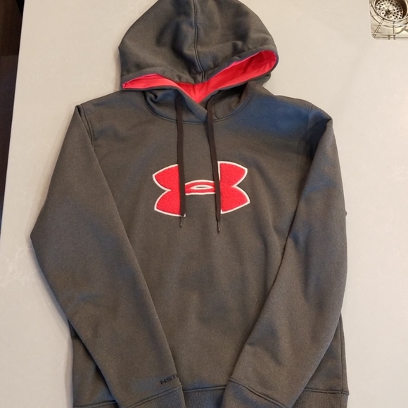 Under Armour Hoodie